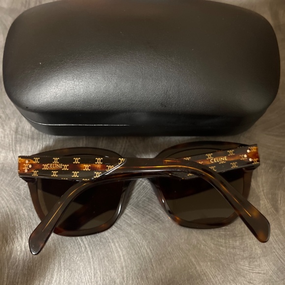 CELINE Square S167 Triomphe Logo Sunglasses in Dark Havana CL40167I - Picture 4 of 7